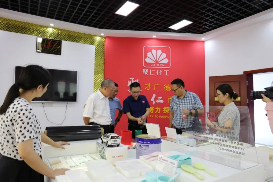 1d23a9ba0ed345b189c0a216f7238a6b.jpg 2.jpg